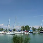 Gasthuis Balaton Art Balatonszárszó