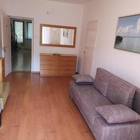 Balaton Art Guest house