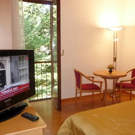 Balaton Art Гостевой дом 3*