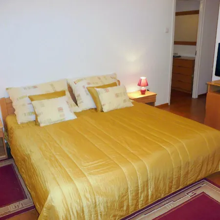 Balaton Art Guest house *
