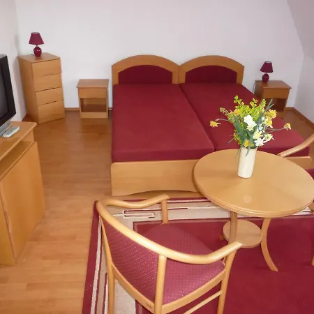 Balaton Art Guest house